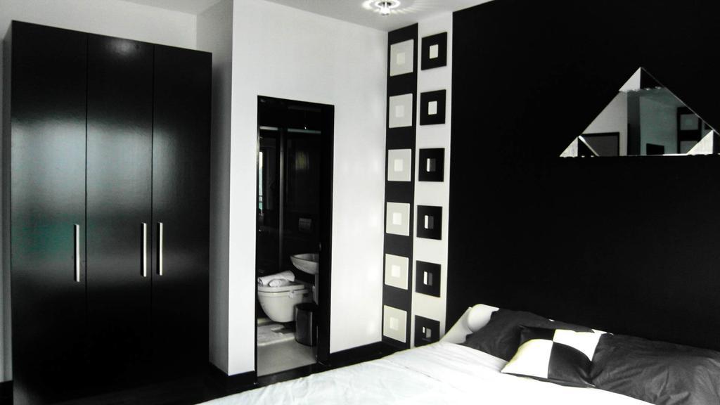 Modern Luxury Lower Penthouse Unit Manila Ngoại thất bức ảnh