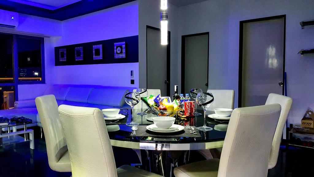 Modern Luxury Lower Penthouse Unit Manila Ngoại thất bức ảnh